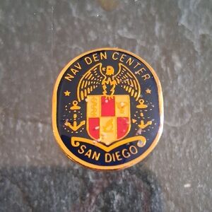 NAVAL DENTAL CENTER, SAN DIEGO BADGE EMBLEM